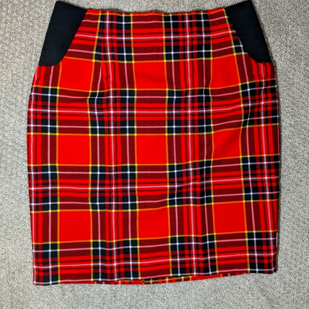 Opposuits plaid red size 12 skirt bottom